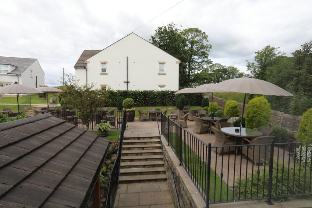 The Craven Heifer Inn Kelbrook Exterior foto